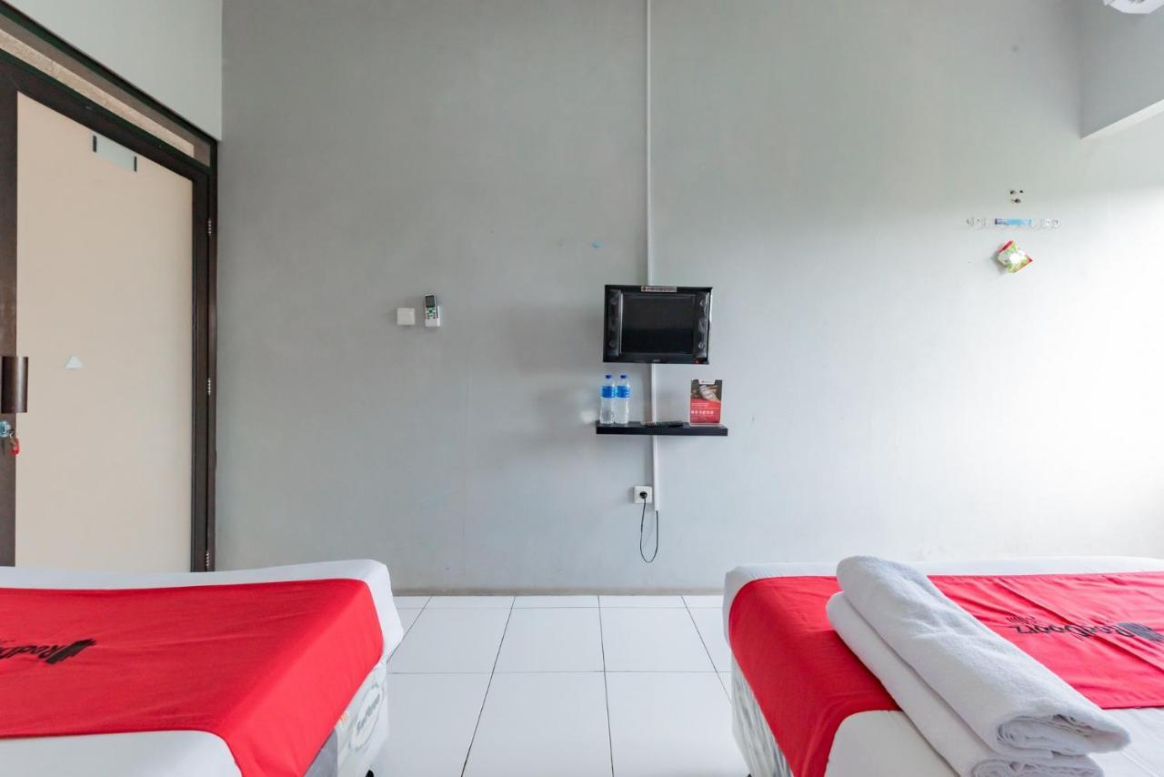Reddoorz Syariah Near Rs Hermina Sukabumi Buitenkant foto