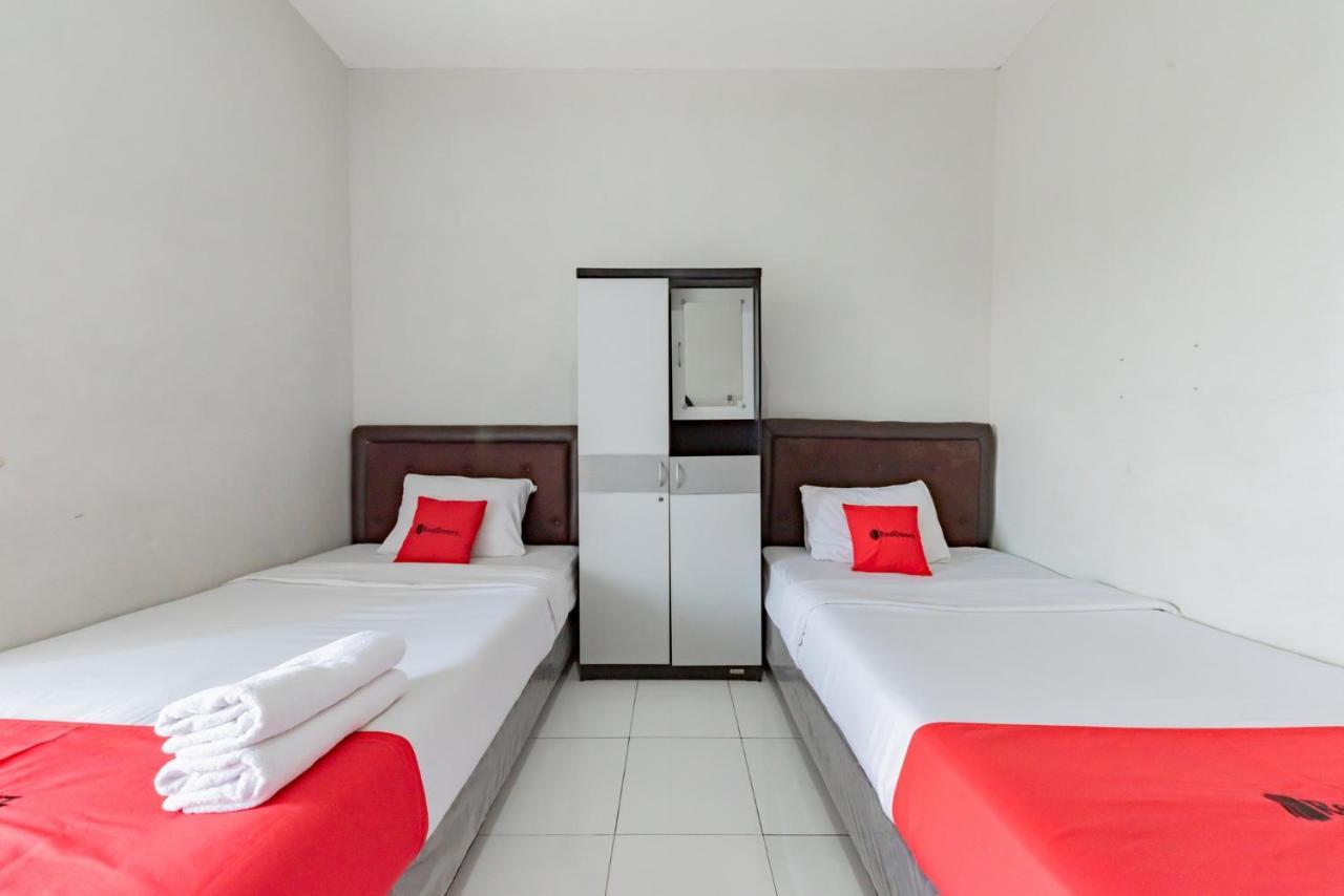 Reddoorz Syariah Near Rs Hermina Sukabumi Buitenkant foto